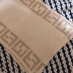 Fendi Tan Knit Scarf a bit of blush got on the scarf. 100% Wool